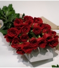 Bouquet Saint-valentin 12 roses rouges longues